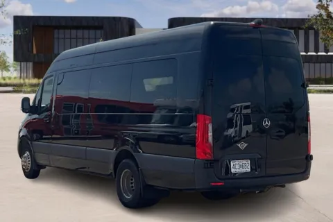 More photos of 2019 Mercedes Benz Sprinter at Master's Transportation - Kansas City, MO