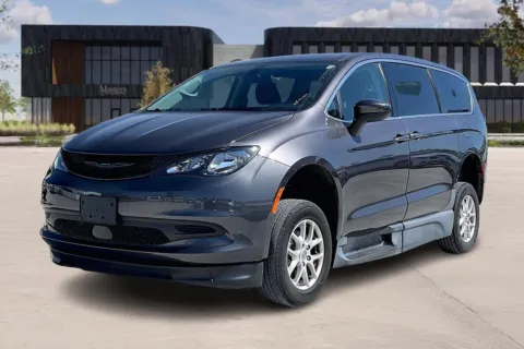 Another view of 2021 Chrysler VOYAGER LX for sale in Kansas City, MO at Master's Transportation - Kansas City