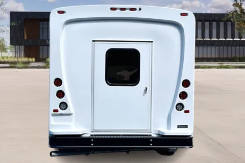 More photos of 2026 Ford E450 at Master's Transportation - Kansas City, MO