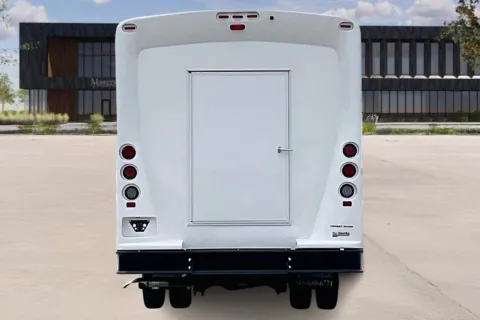 More photos of 2027 Freightliner S2 at Master's Transportation - Kansas City, MO