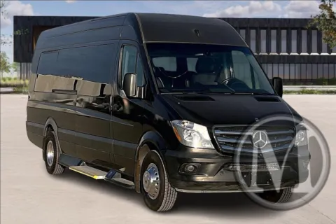 Black 2016 Mercedes Benz Sprinter for sale in Kansas City, MO