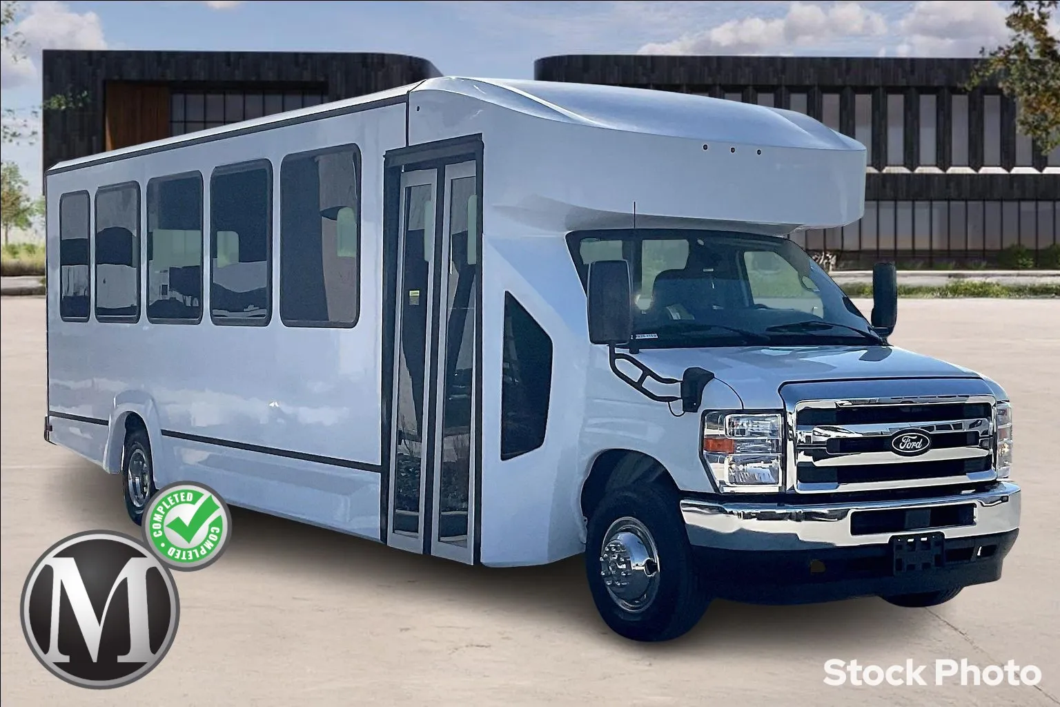 White 2026 Ford E450 E-450 SD for sale in Kansas City, MO