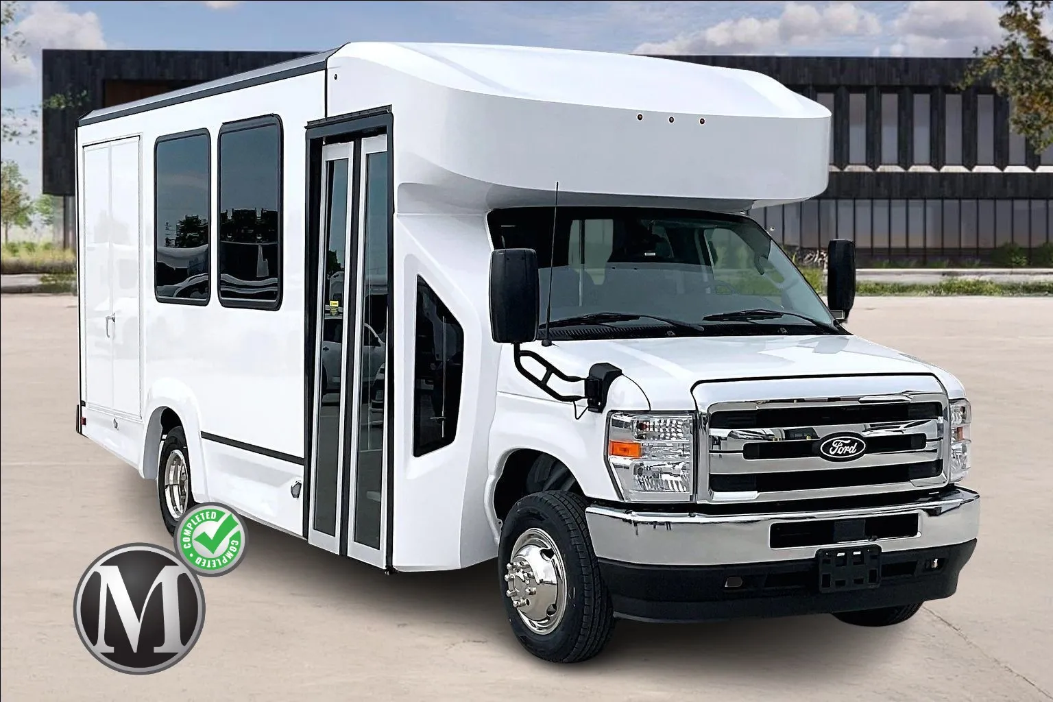 White 2026 Ford E450 E-450 SD for sale in Kansas City, MO