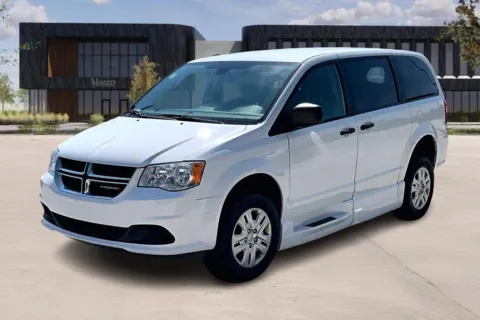 Another view of 2019 Dodge GRAND CARAVAN for sale in Kansas City, MO at Master's Transportation - Kansas City