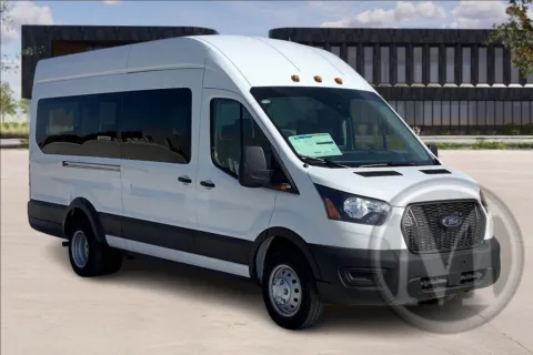 White 2027 Ford Transit for sale in Kansas City, MO