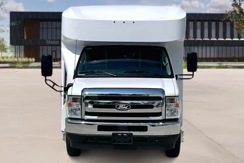 Photos of 2027 Ford E450 for sale in Kansas City, MO at Master's Transportation - Kansas City