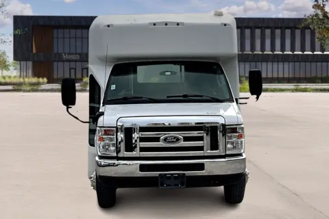 Photos of 2019 Ford E350 for sale in Kansas City, MO at Master's Transportation - Kansas City