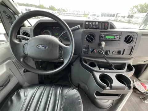 More photos of 2018 Ford E450 at Master's Transportation - Kansas City, MO