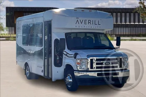 White 2023 Ford E450 for sale in Kansas City, MO