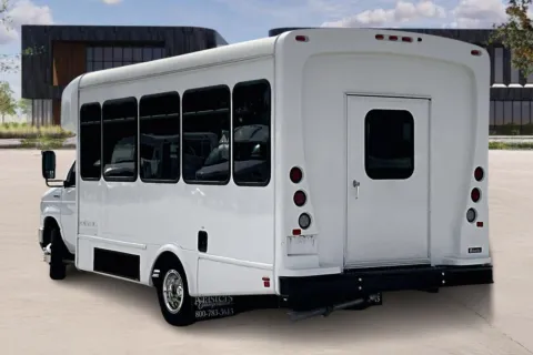 More photos of 2024 Ford E450 at Master's Transportation - Kansas City, MO