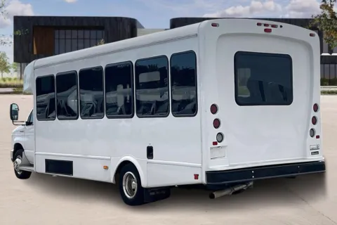 More photos of 2024 Ford E450 at Master's Transportation - Kansas City, MO
