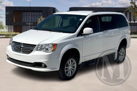 Another view of 2019 Braun Minivan for sale in Kansas City, MO at Master's Transportation - Kansas City