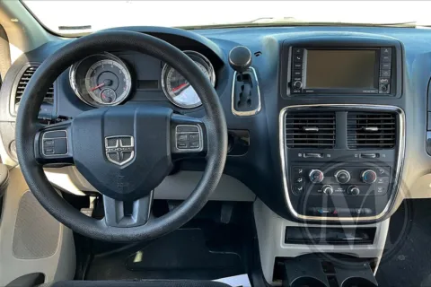 More photos of 2019 Braun Minivan at Master's Transportation - Kansas City, MO
