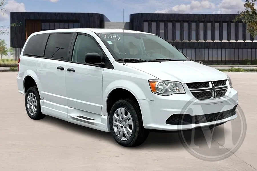 2019 Braun Minivan for sale in Kansas City, MO
