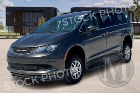 Photos of 2021 Chrysler VOYAGER for sale in Kansas City, MO at Master's Transportation - Kansas City