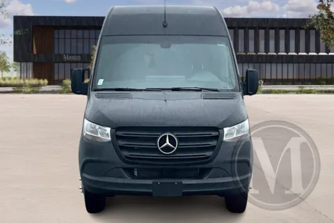 Photos of 2024 Mercedes-Benz 3500 for sale in Kansas City, MO at Master's Transportation - Kansas City
