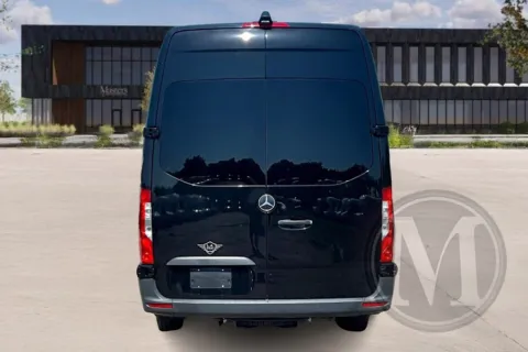 More photos of 2019 Mercedes-Benz Sprinter at Master's Transportation - Kansas City, MO