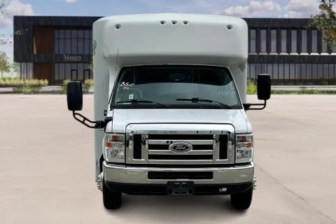 Photos of 2019 Ford E450 for sale in Kansas City, MO at Master's Transportation - Kansas City