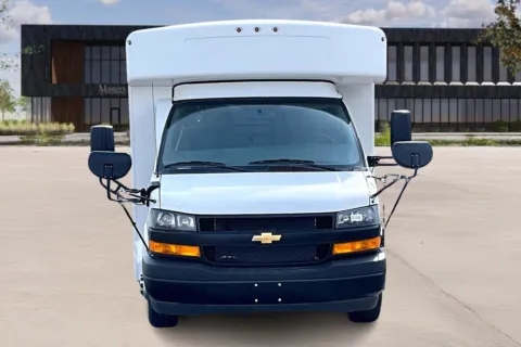 Photos of 2025 Chevrolet 3500 for sale in Cave Springs, AR at Master's Transportation - Bentonville