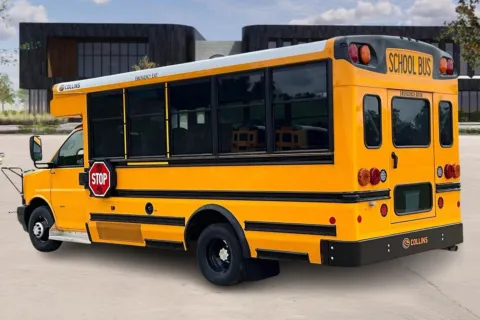 More photos of 2025 Chevrolet 3500 at Master's Transportation - Bentonville, AR