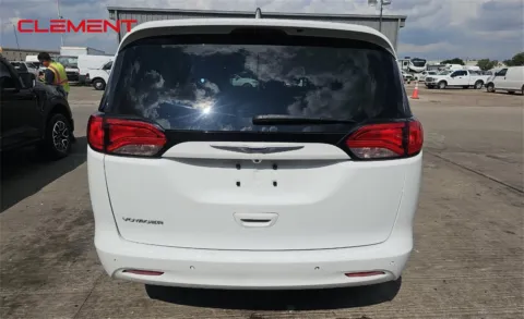 More photos of 2020 Chrysler Voyager L at Clement Chrysler Dodge Jeep Ram Florissant, MO