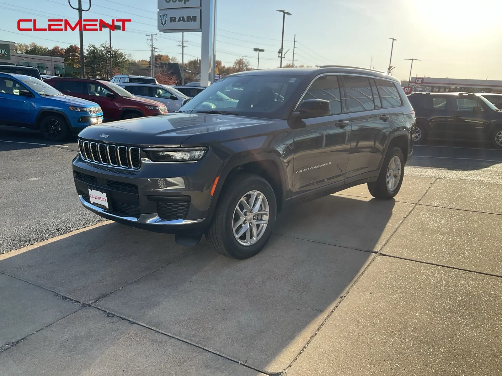 2025 Jeep Grand Cherokee L Laredo