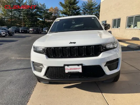 Another view of 2025 Jeep Grand Cherokee Altitude X for sale in Florissant, MO at Clement Chrysler Dodge Jeep Ram Florissant
