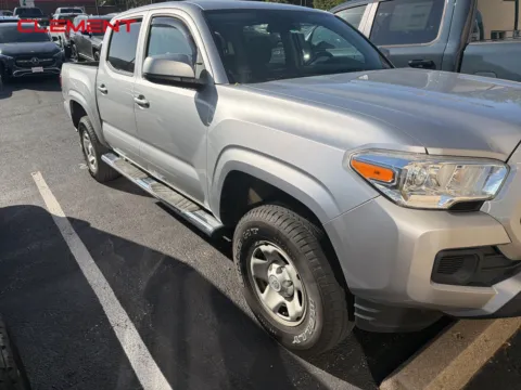 More photos of 2020 Toyota Tacoma SR at Clement Chrysler Dodge Jeep Ram Florissant, MO