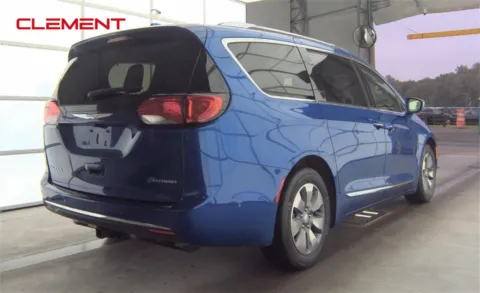 More photos of 2019 Chrysler Pacifica Hybrid Limited at Clement Chrysler Dodge Jeep Ram Florissant, MO