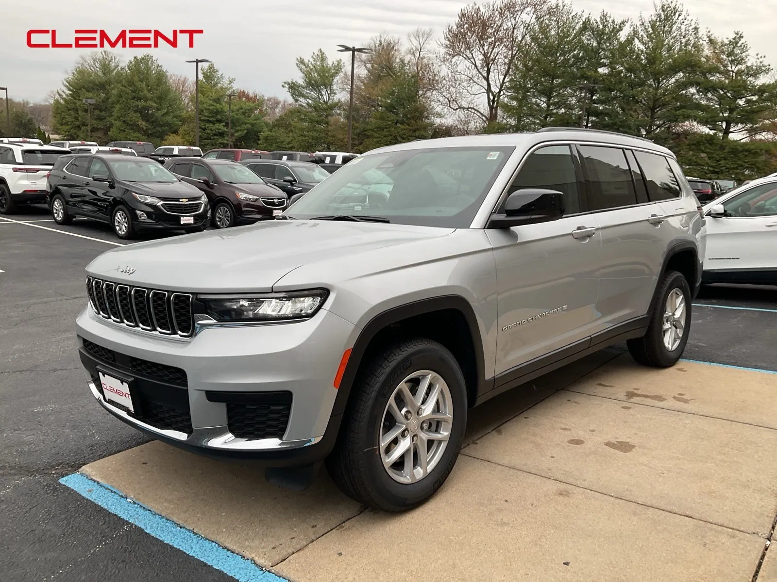 2025 Jeep Grand Cherokee L Laredo