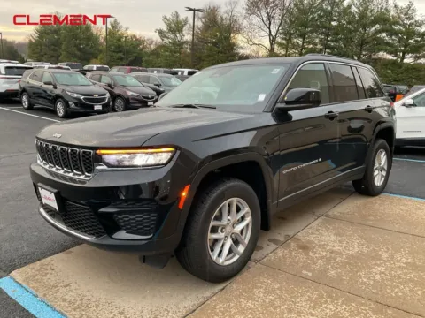 Black 2025 Jeep Grand Cherokee Laredo X for sale in Florissant, MO