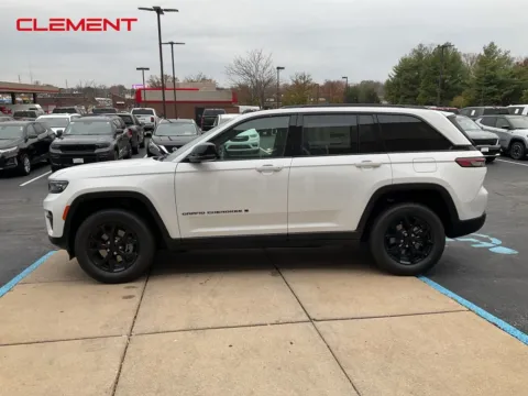 Photos of 2025 Jeep Grand Cherokee Altitude X for sale in Florissant, MO at Clement Chrysler Dodge Jeep Ram Florissant
