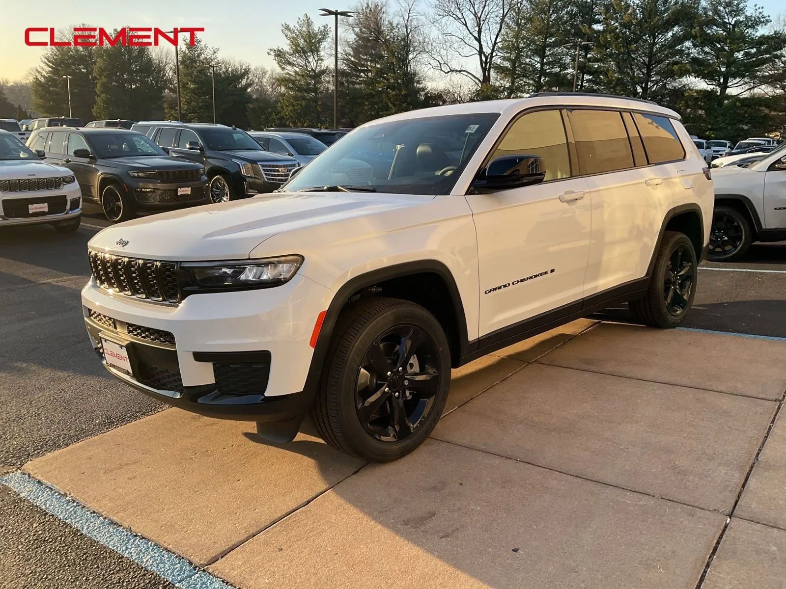 2025 Jeep Grand Cherokee L Altitude's photo