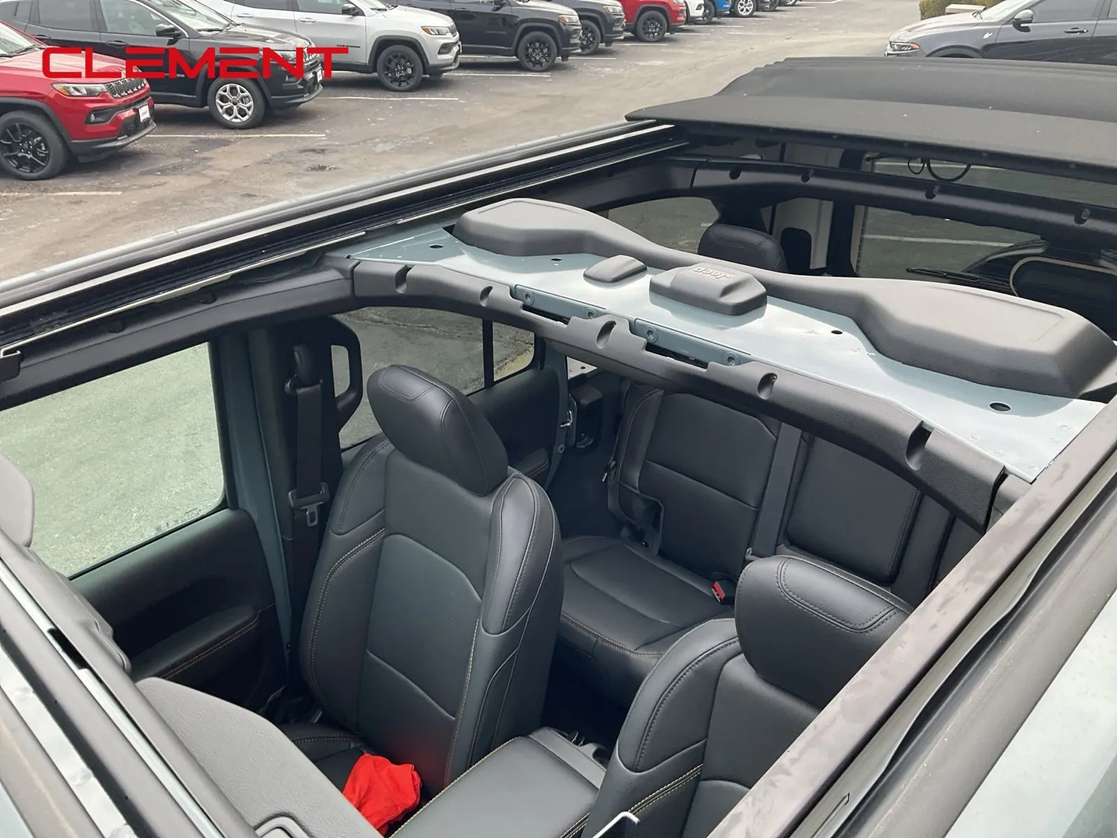 2026 Jeep Wrangler 4-Door Sahara - Photo 12