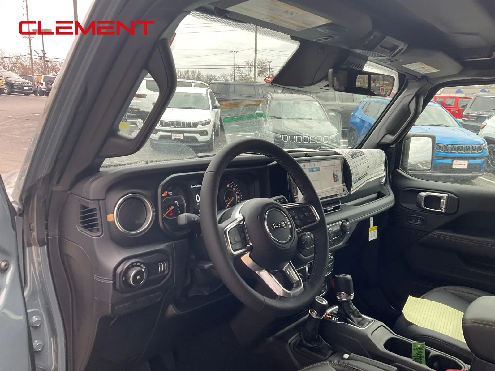 2026 Jeep Wrangler 4-Door Sahara - Photo 18