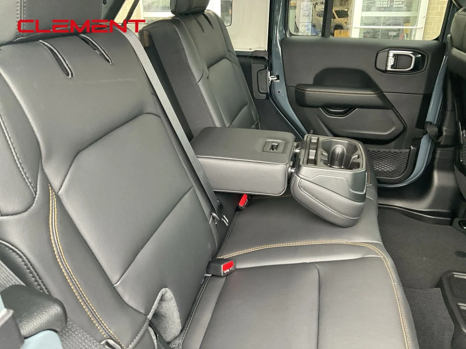 2026 Jeep Wrangler 4-Door Sahara - Photo 24