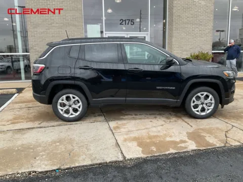 More photos of 2026 Jeep Compass Latitude at Clement Chrysler Dodge Jeep Ram Florissant, MO