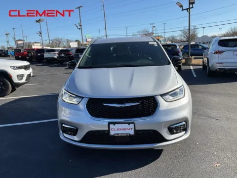Another view of 2026 Chrysler Pacifica Select for sale in Florissant, MO at Clement Chrysler Dodge Jeep Ram Florissant