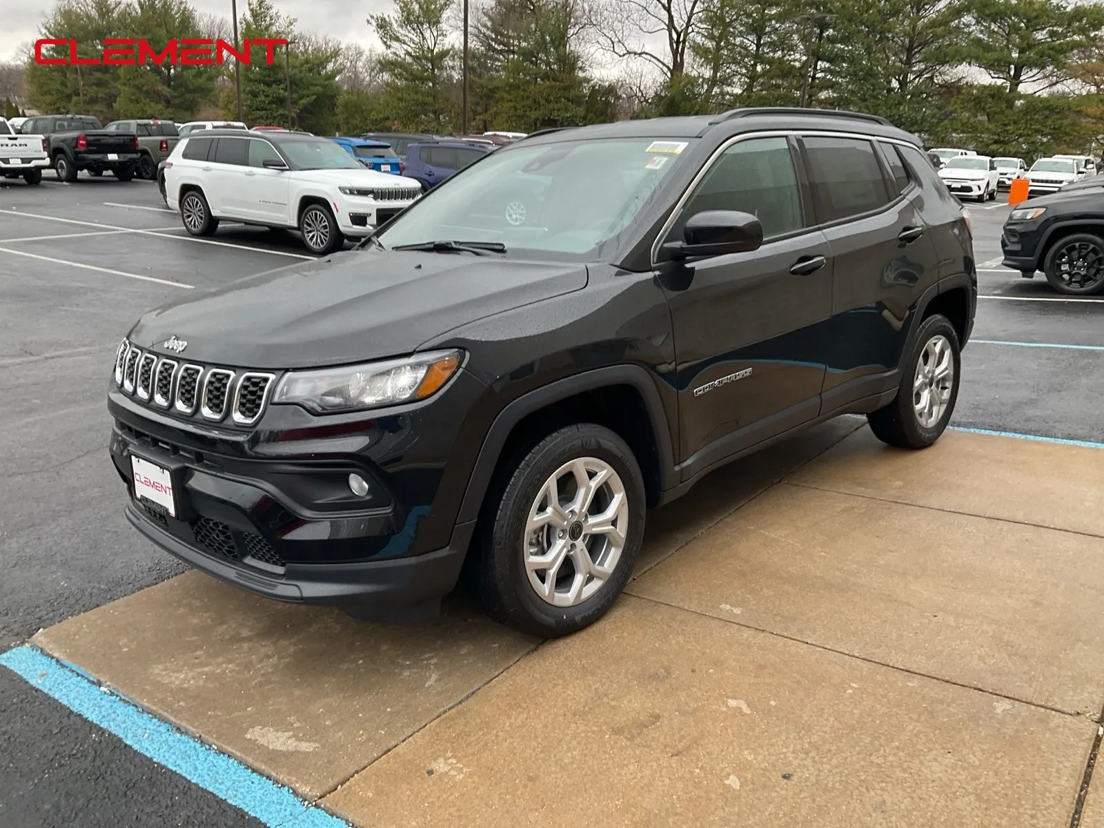 2026 Jeep Compass Latitude's photo