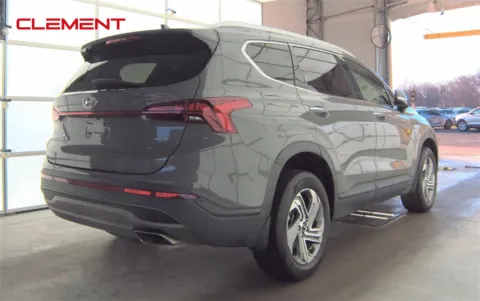 More photos of 2023 Hyundai Santa Fe SEL at Clement Chrysler Dodge Jeep Ram Florissant, MO