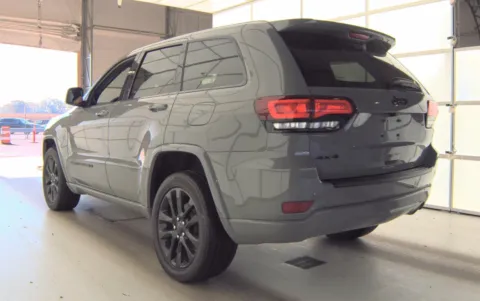 More photos of 2022 Jeep Grand Cherokee WK Laredo X at Clement Chrysler Dodge Jeep Ram Florissant, MO
