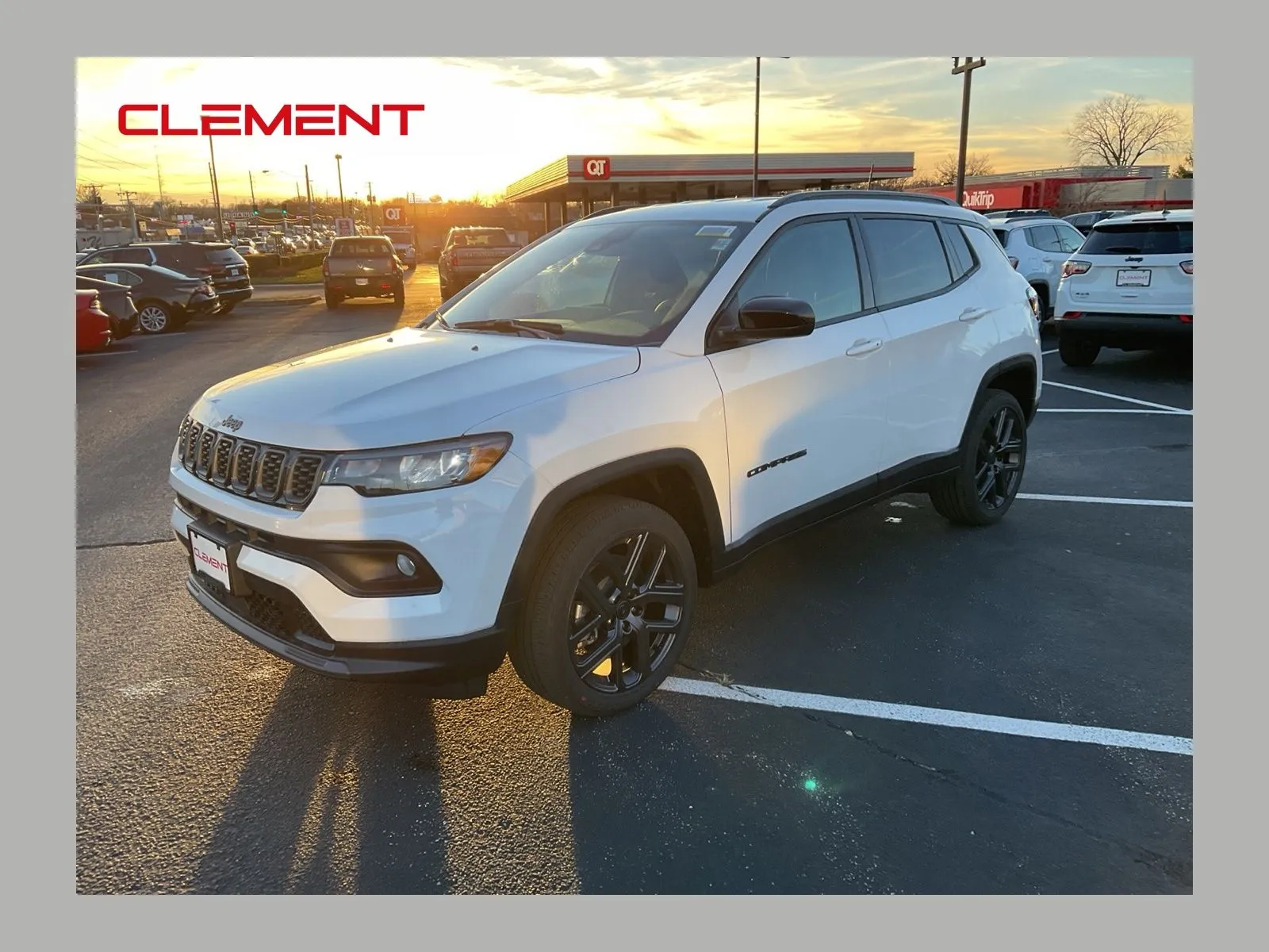 White 2026 Jeep Compass Latitude for sale in Florissant, MO
