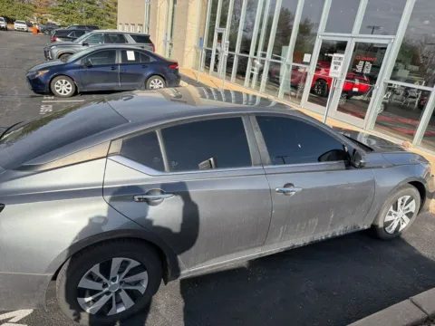 More photos of 2020 Nissan Altima 2.5 S at Clement Chrysler Dodge Jeep Ram Florissant, MO