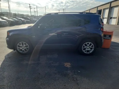 More photos of 2021 Jeep Renegade Latitude at Clement Chrysler Dodge Jeep Ram Florissant, MO