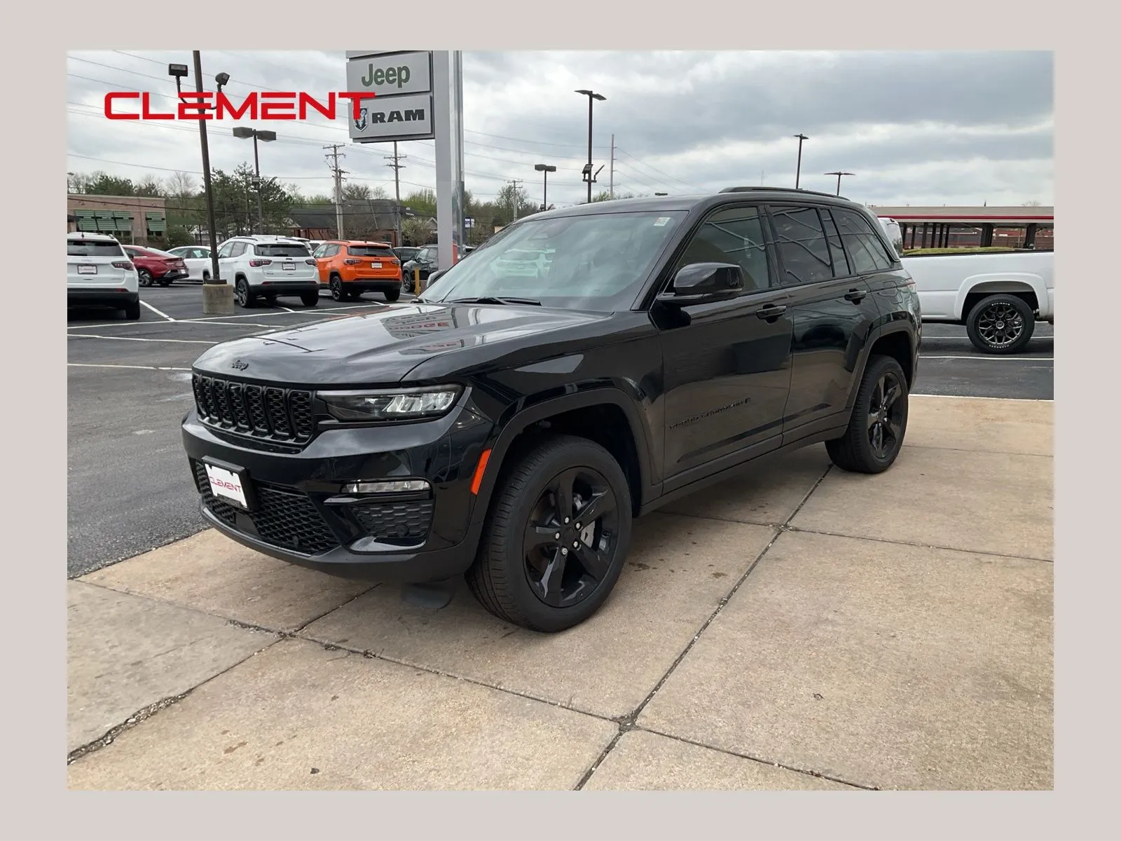 Black 2025 Jeep Grand Cherokee Limited for sale in Florissant, MO