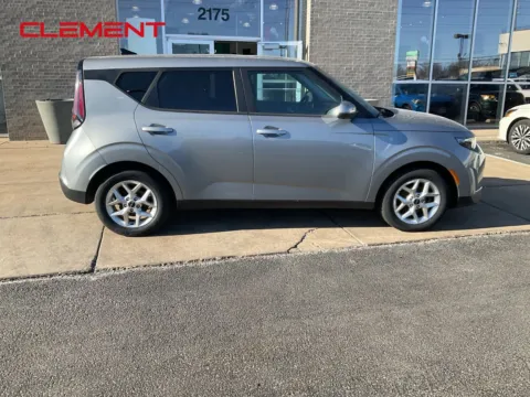 More photos of 2023 Kia Soul LX at Clement Chrysler Dodge Jeep Ram Florissant, MO