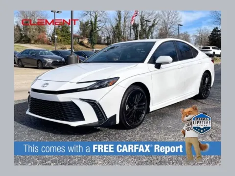 White 2025 Toyota Camry SE for sale in Florissant, MO