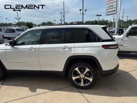 Another view of 2026 Jeep Grand Cherokee Limited for sale in Florissant, MO at Clement Chrysler Dodge Jeep Ram Florissant