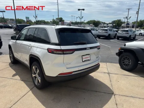 More photos of 2026 Jeep Grand Cherokee Limited at Clement Chrysler Dodge Jeep Ram Florissant, MO