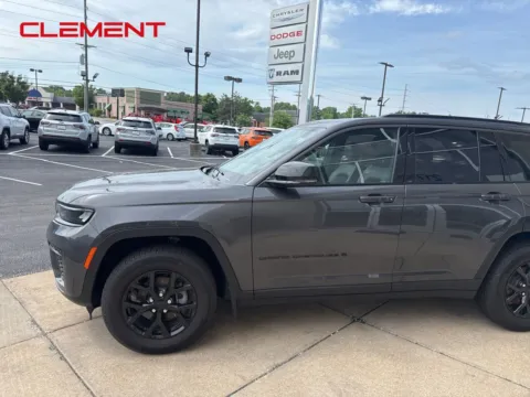 Another view of 2026 Jeep Grand Cherokee Altitude for sale in Florissant, MO at Clement Chrysler Dodge Jeep Ram Florissant